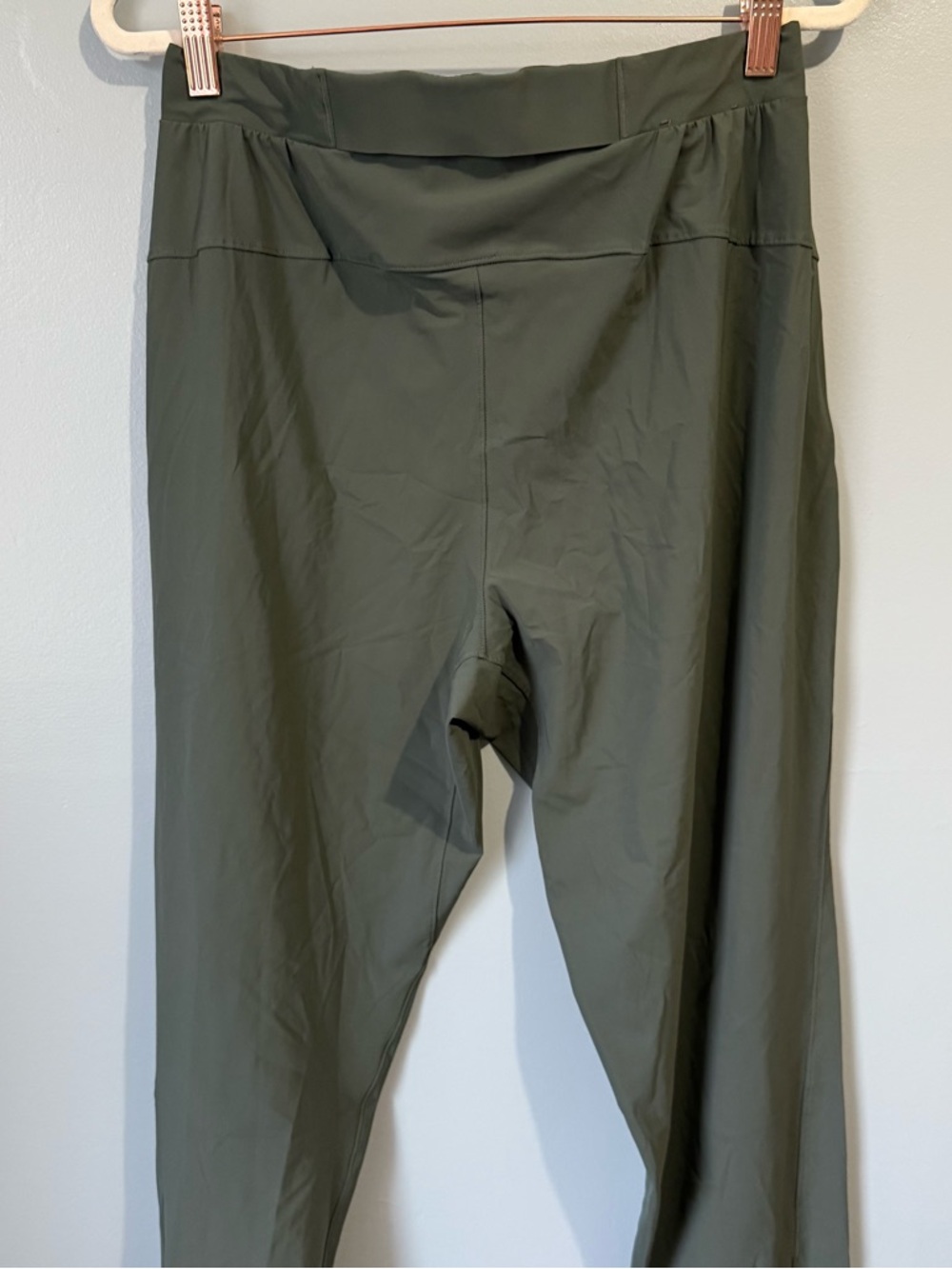 Lululemon Green Surge Joggers Size medium - Picture 4 of 6